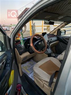 Hyundai H-1